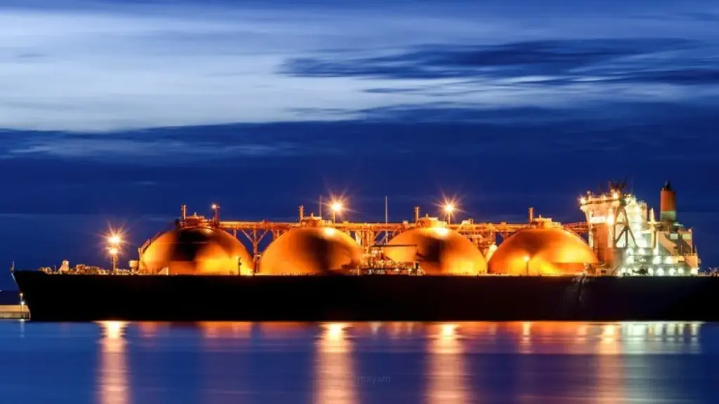 توقف صادرات LNG از تنگه هرمز در پی تشدید تنشهای منطقهای — سرمایم