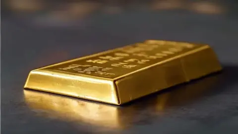 بازگشت قیمت طلا به مدار صعودی؛ تشدید تنش‌های ژئوپلیتیک عامل اصلی — سرمایم