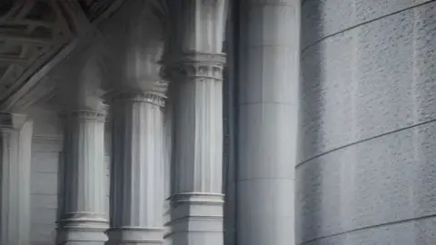 گزارش درآمدی ای‌ام‌دی؛ آزمونی سرنوشت‌ساز برای سهام فناوری — سرمایم