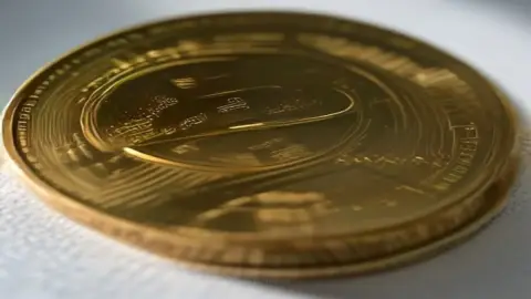 عبور بیت‌کوین از میانگین متحرک ۲۰۰ روزه برای نخستین بار از ماه نوامبر — سرمایم